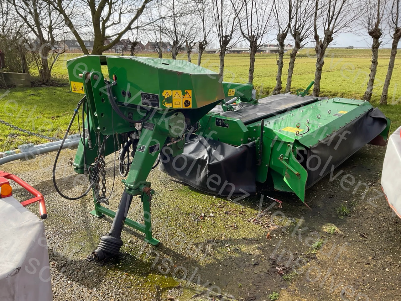 John Deere 331