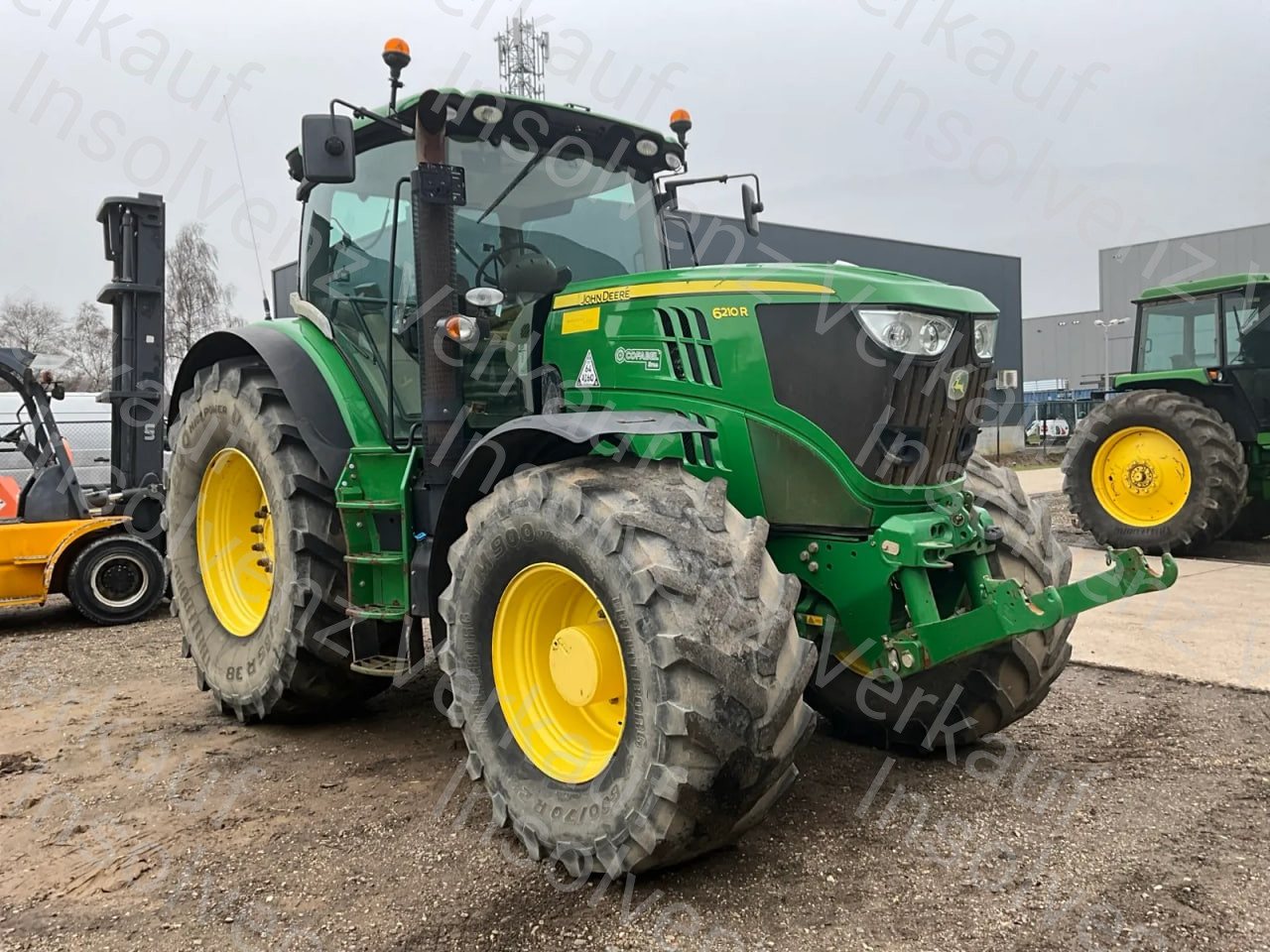 John Deere 6210R